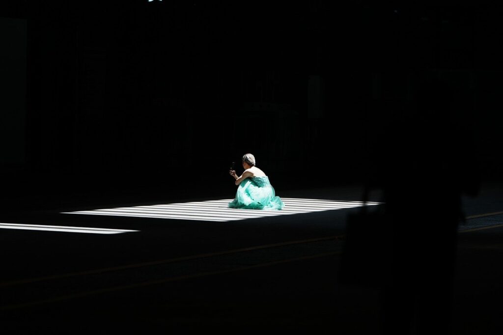 男性の一人旅における衣類の選び方は季節別にどうするべき？